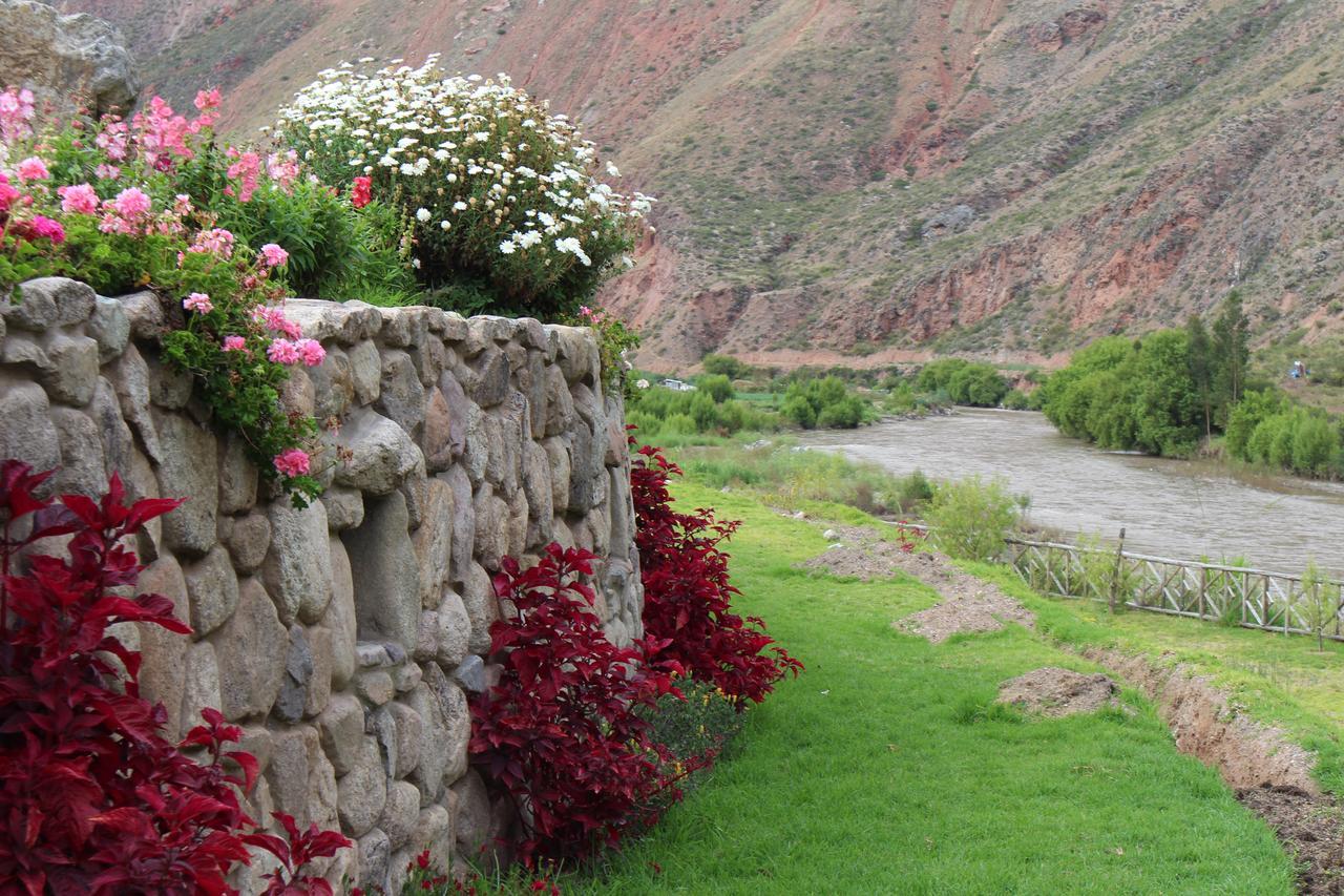 Taypikala Deluxe Valle Sagrado Urubamba Exteriér fotografie
